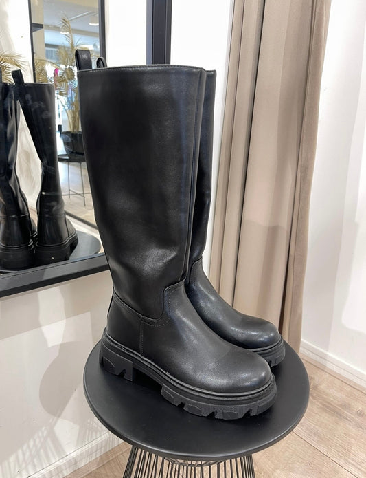 ZARA BOOTS